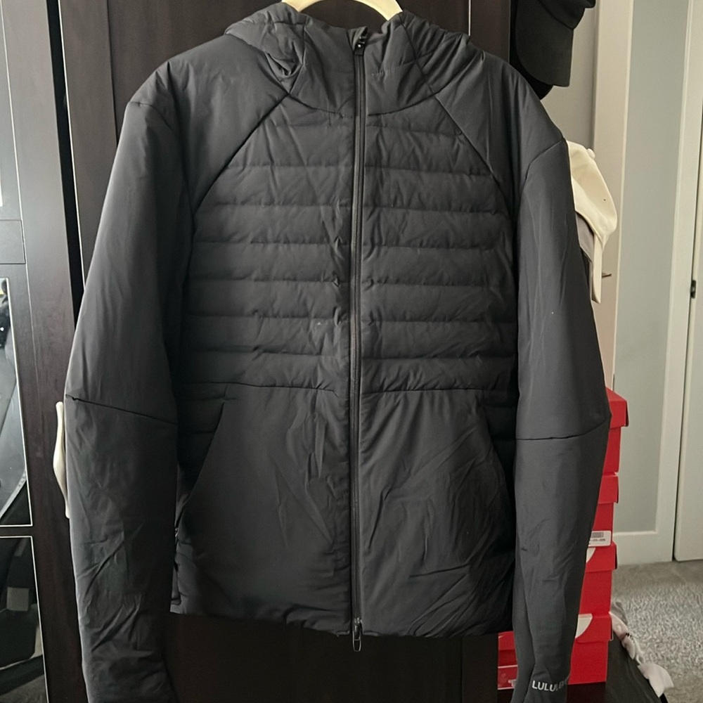 Lululemon Men’s Down for It All Hoodie - Black - Size Small